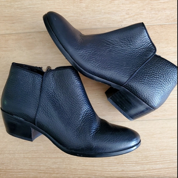 Sam Edelman Shoes - Sam Edleman Petty Black Leather Booties 7